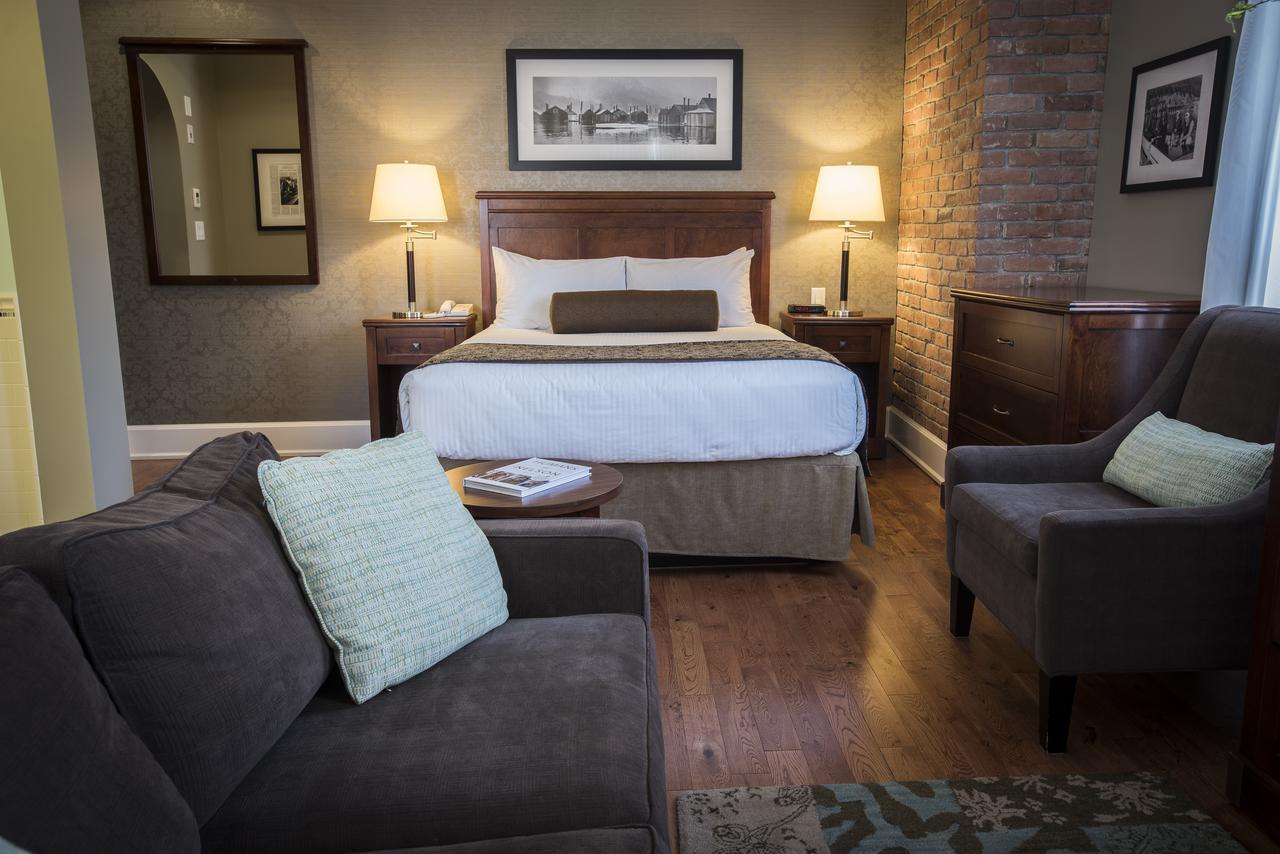 Hotel Hume &