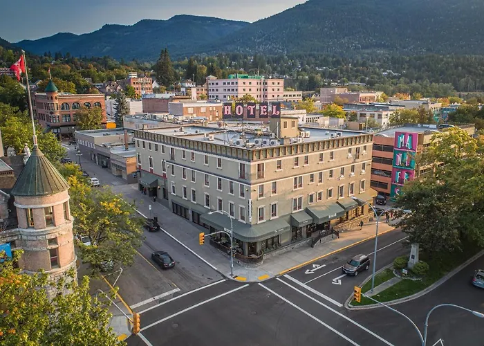Hume Hotel & Spa