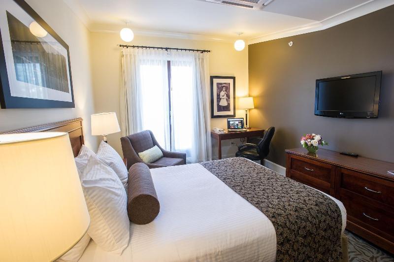 Hotel Hume & Nelson