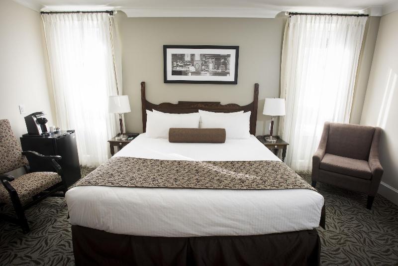Hotel Hume & 5*